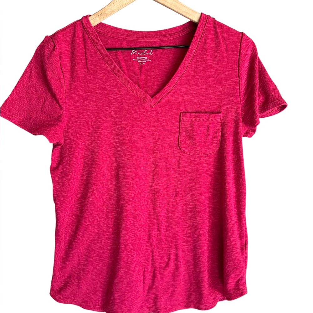 ↖️Marled Raspberry Red/Pink Tee with Pocket M